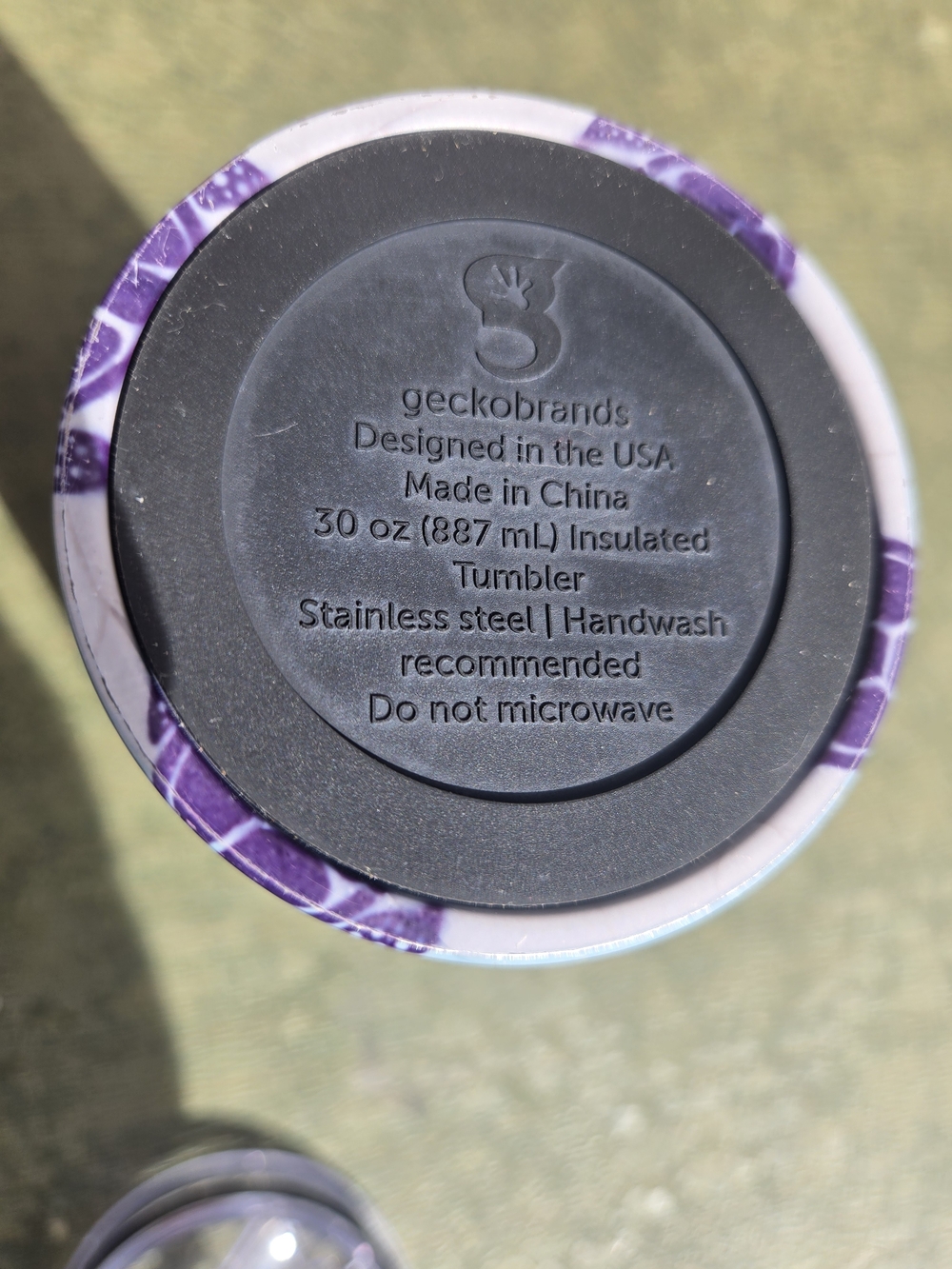 Gecko 30 oz Purple Sea Turtle Pattern Insulated Tumbler - Stainless Steel - Picture 8 of 8